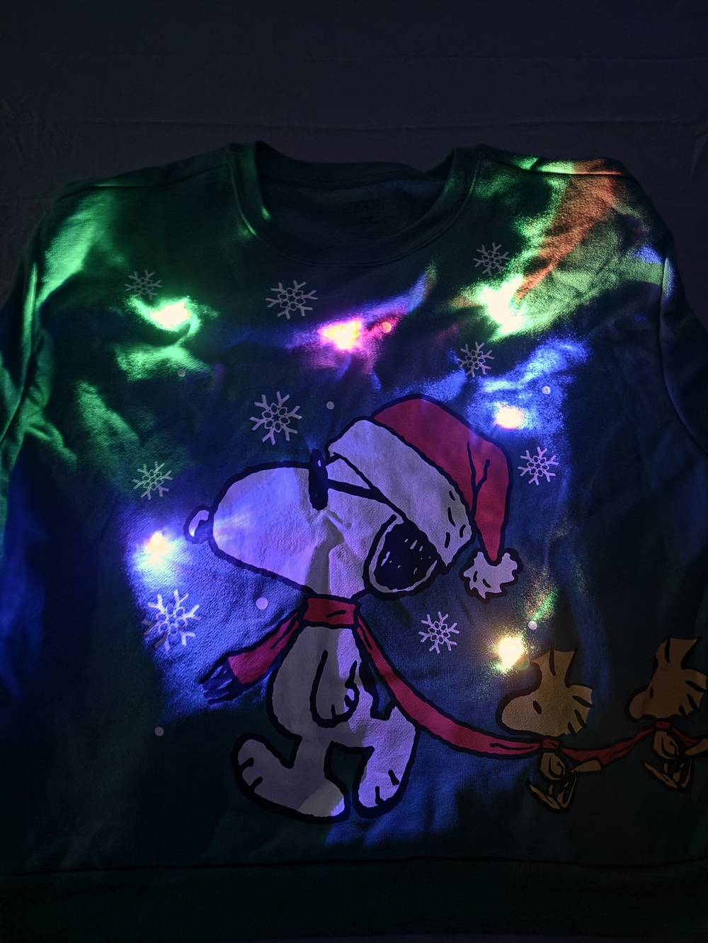Peanuts Light Up Green Snoopy Holiday Sweatshirt with Battery Pack Size XXL - Picture 6 of 8